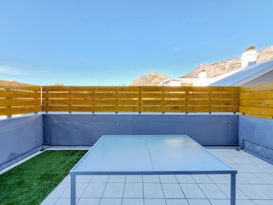 1 Bedroom Property for Sale in Gardens Western Cape